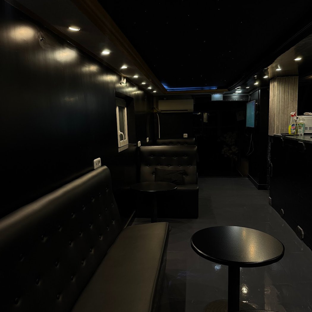 Stadium Lounge 3